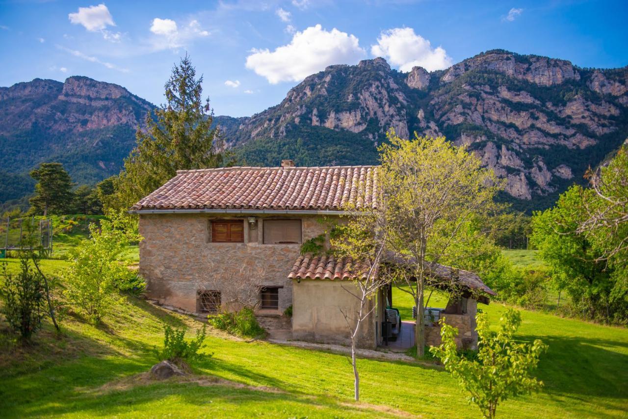 Complex Rural Can Caubet Berga Esterno foto