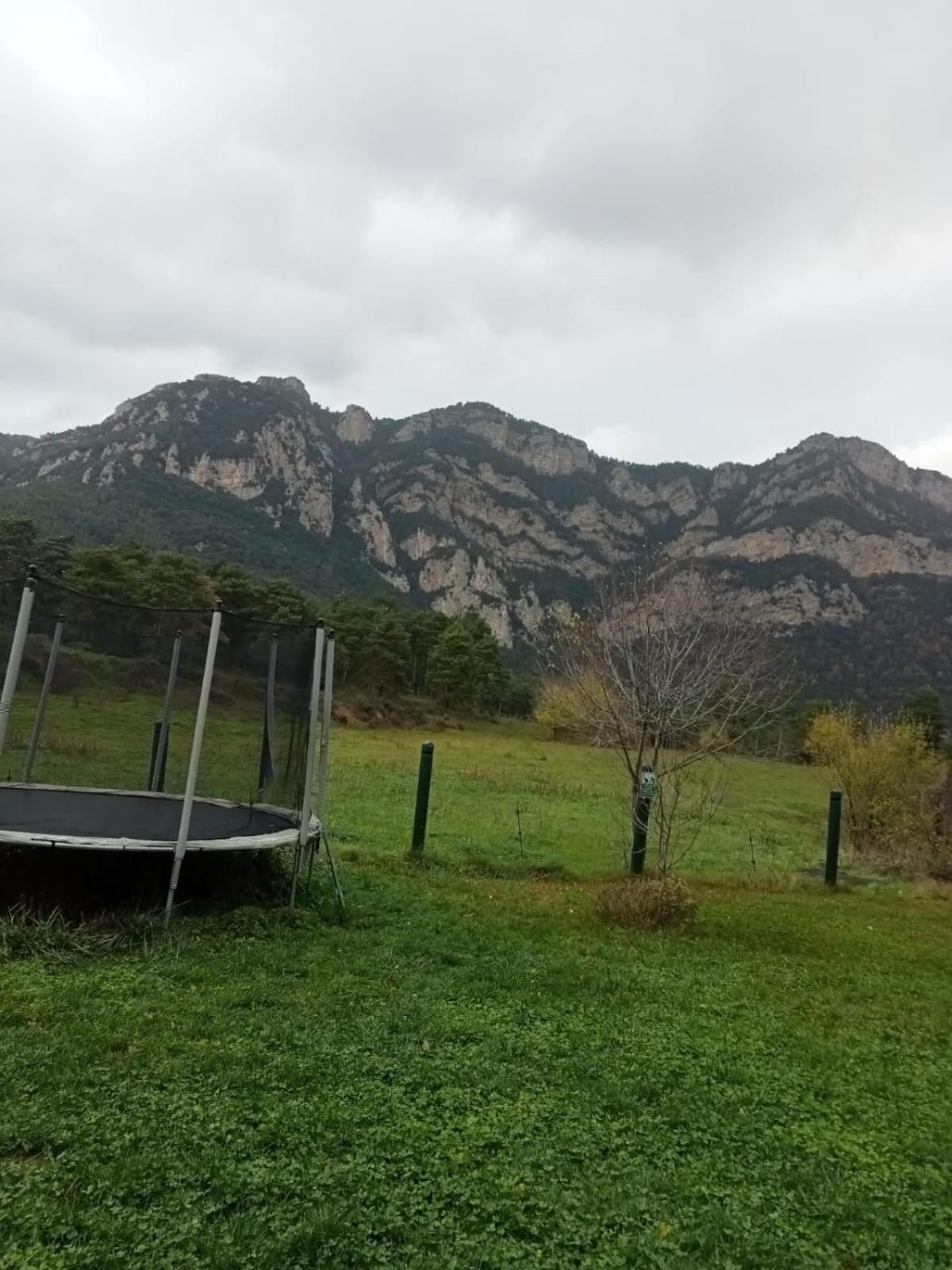 Complex Rural Can Caubet Berga Esterno foto